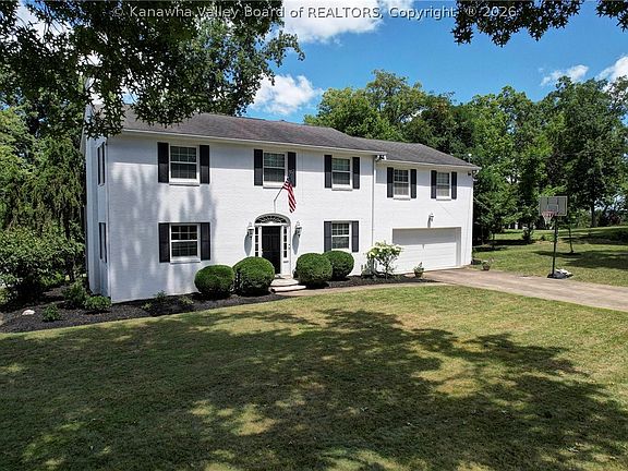 3rd image of 1500 Loudon Heights Rd