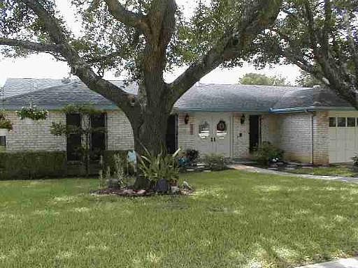 1st image of 5826 ROYAL HAVEN DR