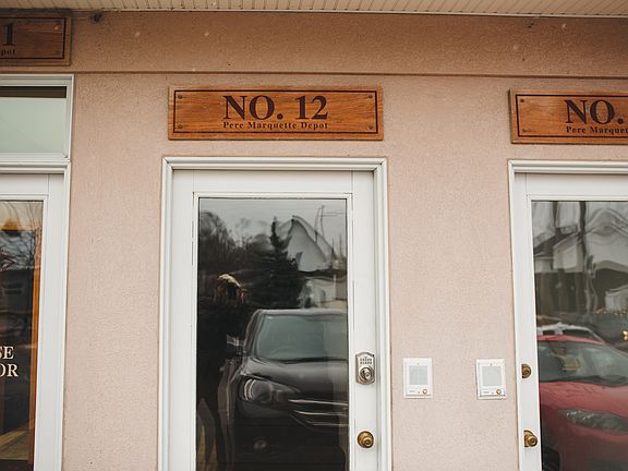 5th image of 510 Depot View Dr APT 12