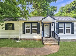 34 Baker Dr SW, Atlanta, GA 30354