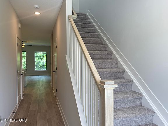 3rd image of 8996 Keenberg Ln