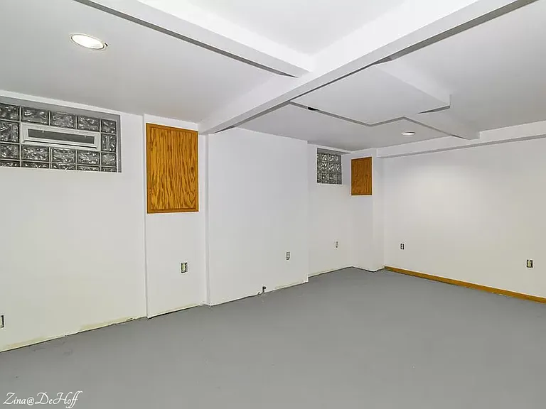 619 Maryland Ave SW — Photo 22