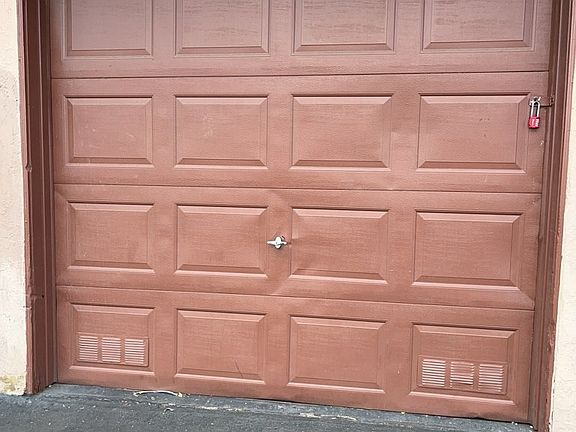 2nd image of 2918 Klinger Cir APT 3