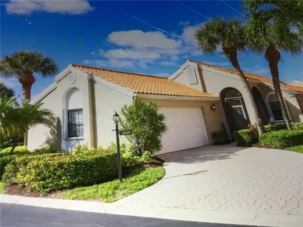 2609 La Lique Cir, Palm Beach Gardens, FL 33410