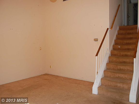 4th image of 1743 Remington Dr