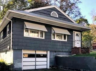 35 Swan St, Lawrence, MA 01841