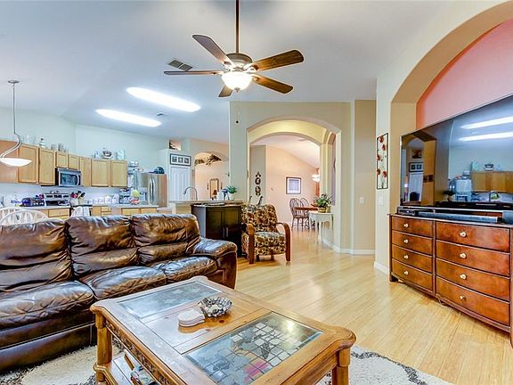 4th image of 14801 Hidden Oaks Cir