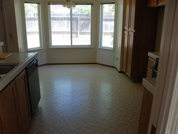 5th image of 7612 Antelope Hills Dr