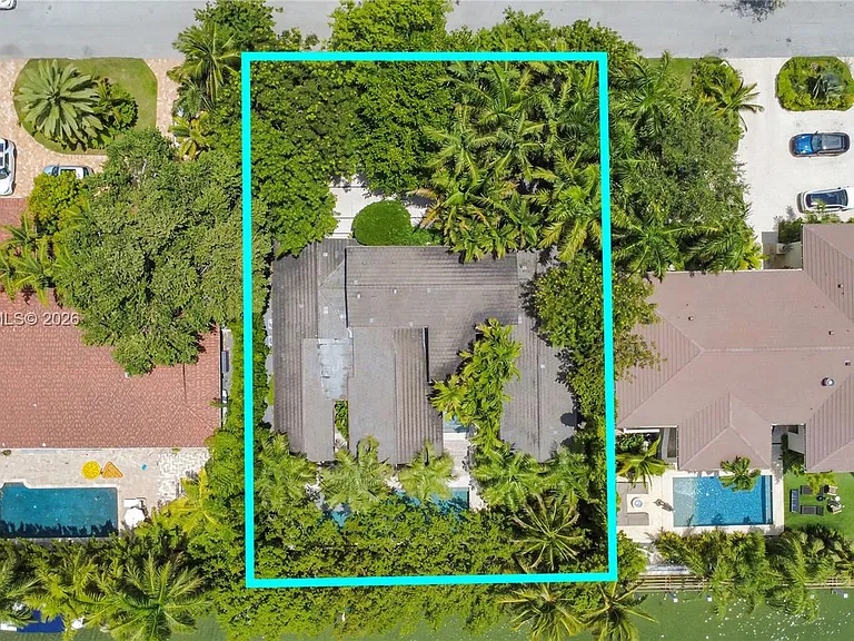 6840 Sunrise Pl — Photo 52