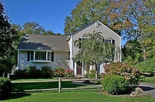 1st image of 162 King James Dr