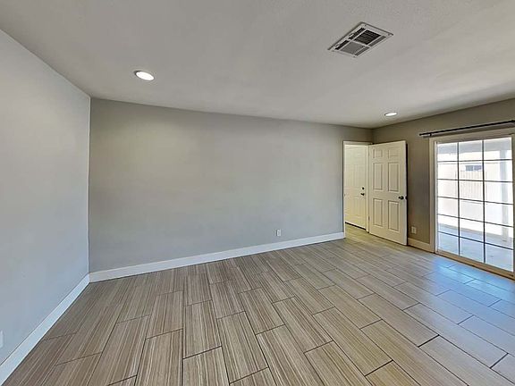 5th image of 1226 W Hermosa Dr