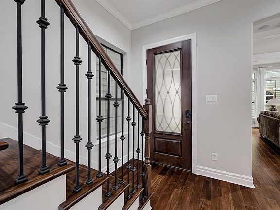 4th image of 1233 W 24th St #C