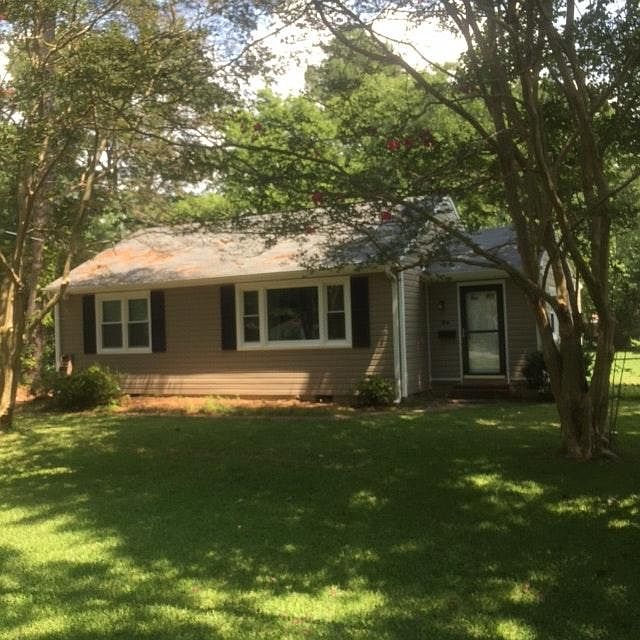 1st image of 24 Moores Ln S