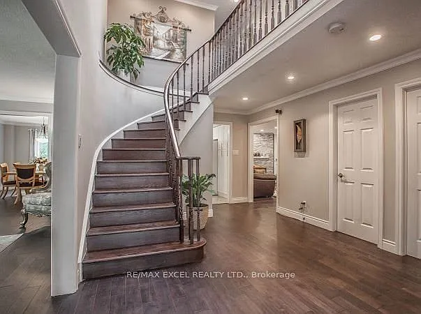 Building Photo - 414 Manhattan Dr #UPPER