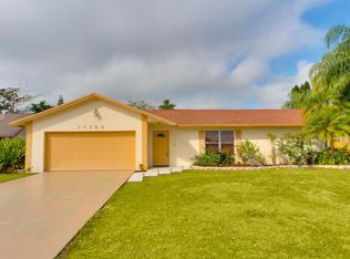 11785 Greenbriar Cir, Wellington, FL 33414