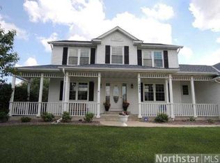 16092 Harmony Trl, Lakeville, MN 55044