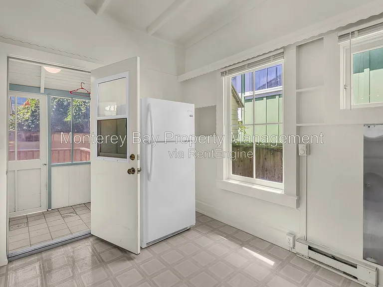 140 18th St — Photo 8