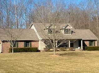 4831 Ariane Trl, Columbus, IN 47201