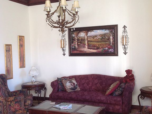 2nd image of 363 Sugar Highland Blvd