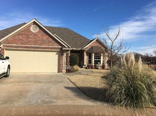 601 Geneva Dr, Edmond, OK 73025