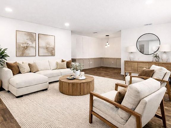 2nd image of 22632 SE Hawthorne Rd