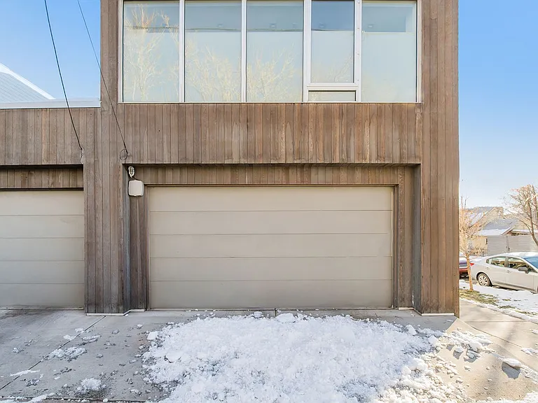 1125 W 37th Ave — Photo 23