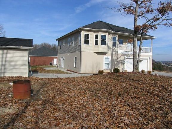 2nd image of 111 Skyline Dr