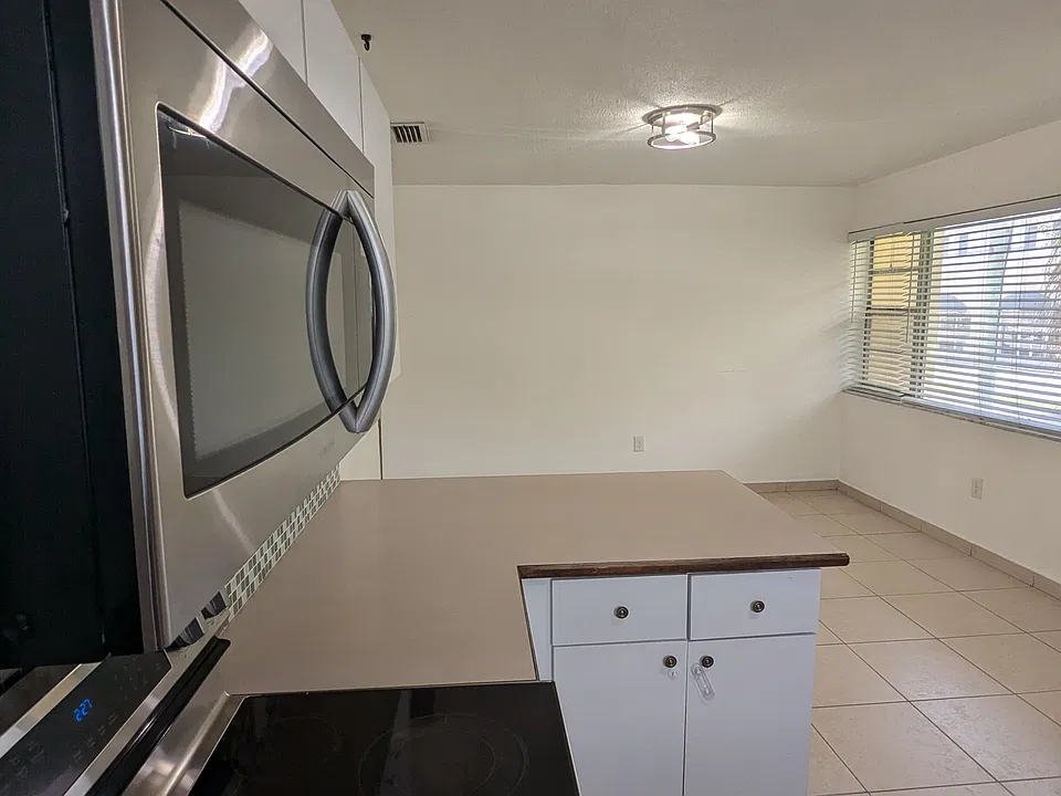 Kitchen, dining room