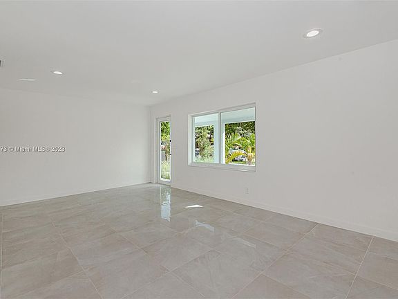 2nd image of 1205 NW 2nd Ave #A