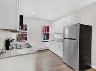 196 Benefit St #1, Pawtucket, RI 02861