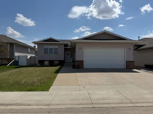 817 N Bankview Dr, Drumheller, AB T0J 0Y6