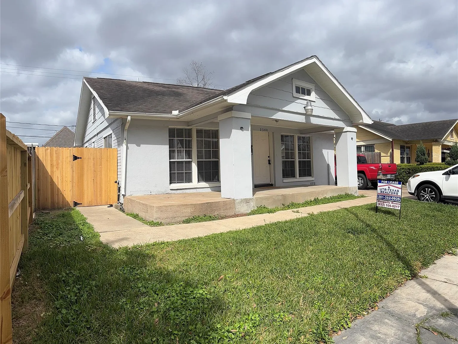 2 bed, 1.0 bath, 961 sqft, $1,400 — Photo 2