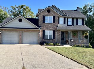 136 Shanahan Ln, Winchester, KY 40391