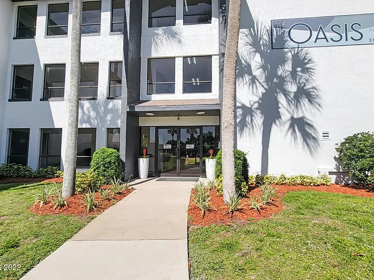 Oasis - 3165 South St. — Photo 25