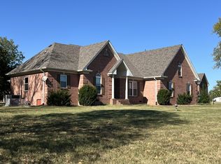 1324 Long Hollow Pike, Gallatin, TN 37066