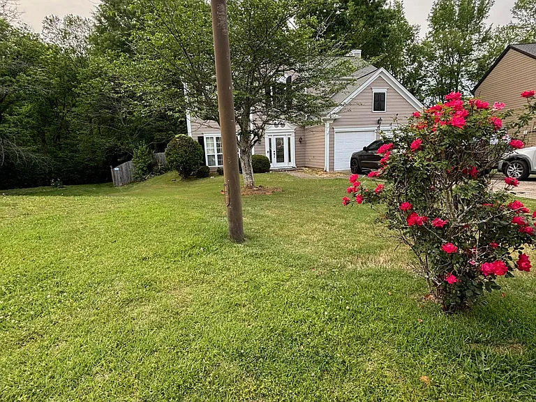 3513 Chastain Glen Ln NE — Photo 8