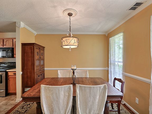 Lovely formal dining room 