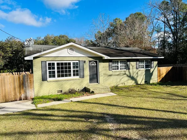 1106 Janie Brooks St, Barwick, GA 31720