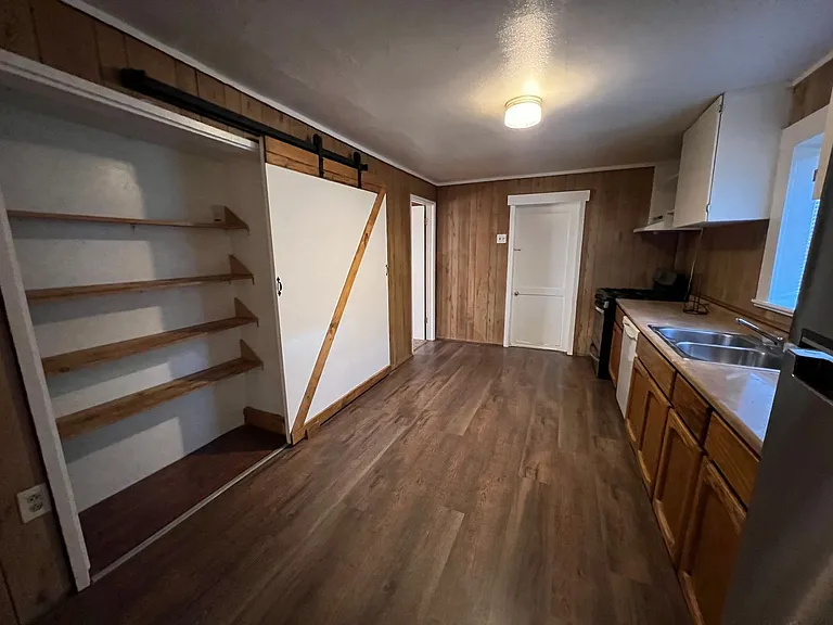 6513 Ash Ave — Photo 6