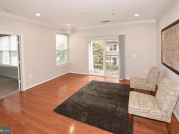 4th image of 9486 Virginia Center Blvd Unit 219