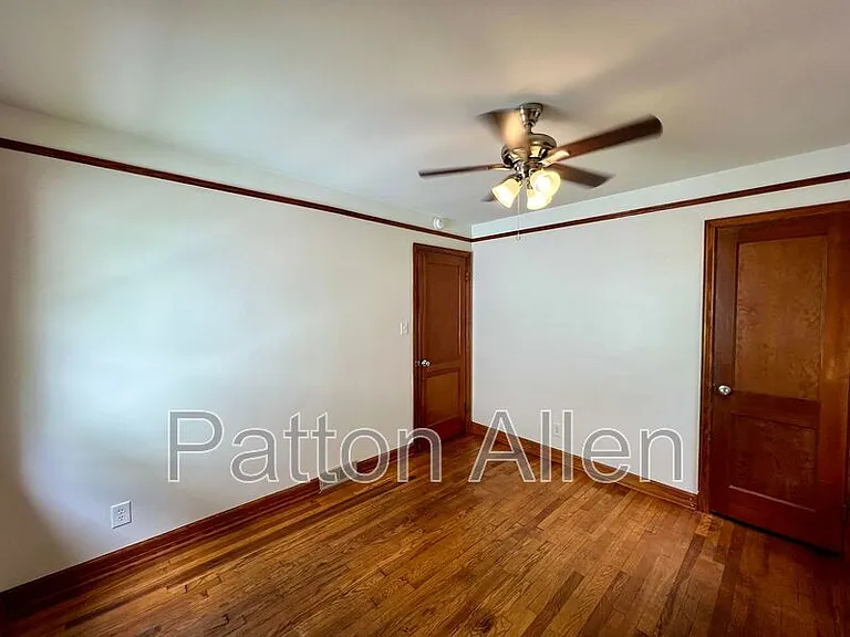 29 Evergreen Ave — Photo 14
