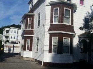 48 Burrill Ave, Lynn, MA 01902