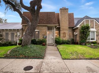3005 Stonehenge Ln, Carrollton, TX 75006