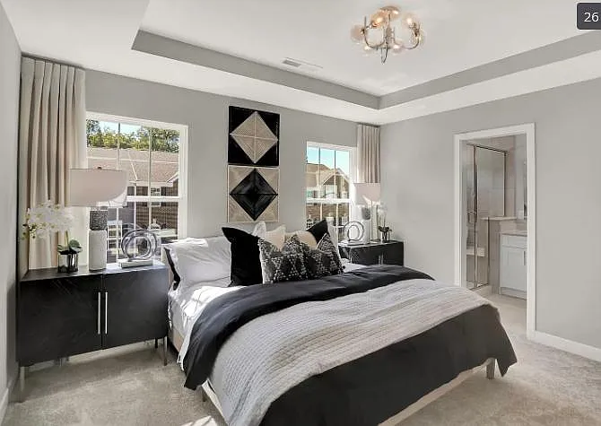 9329 Clarendon Dr — Photo 23