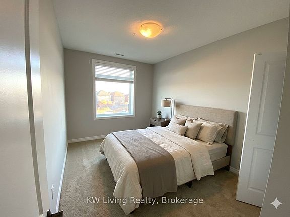 4th image of 7325 Markham Rd #312