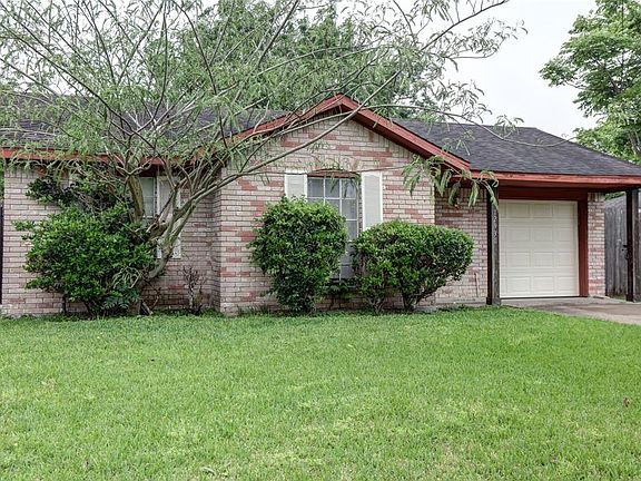 3rd image of 12930 Segrest Dr