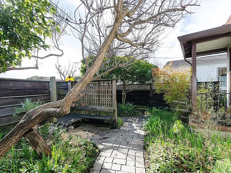 1311 Hopkins St #B — Photo 3