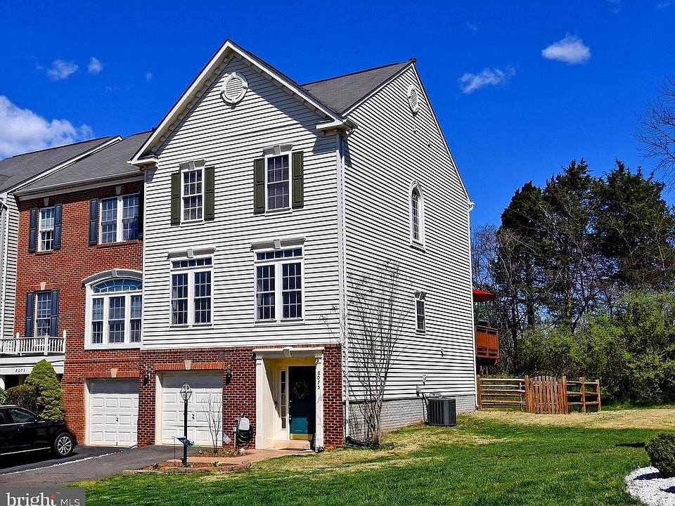 1st image of 8075 Montour Heights Dr