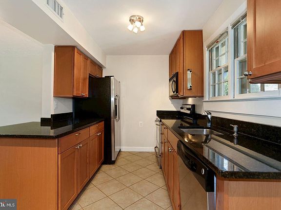 3rd image of 150 S Virginia Ave #34