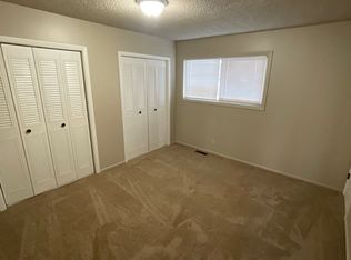 415-425-435-445 S 9th St #435, Lebanon, OR 97355